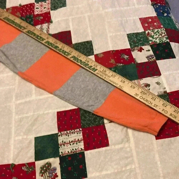 Tommy Hilfiger women’s medium gray/orange sweater - Picture 7 of 9